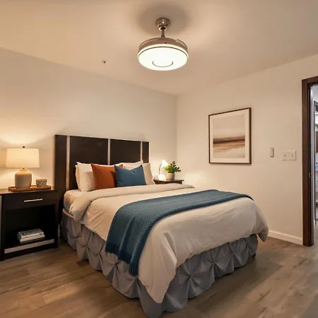 Modern Escape - 1701